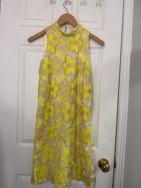 Laundry By Shelli Segal Yellow and Cream Floral Shift Dress